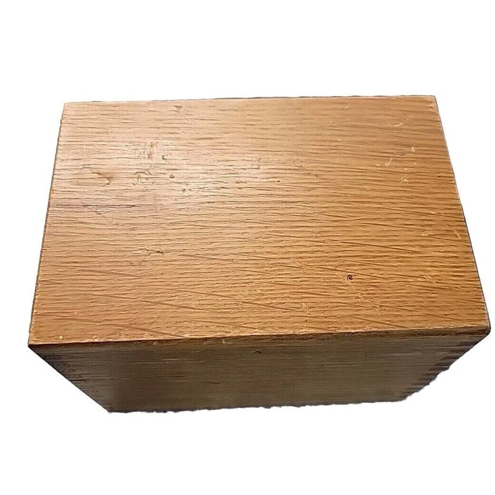 Oak  Wooden Hinged Index Recipe Box Dovetailed 5.5x4x3.75 In Recipe Dividers Vtg